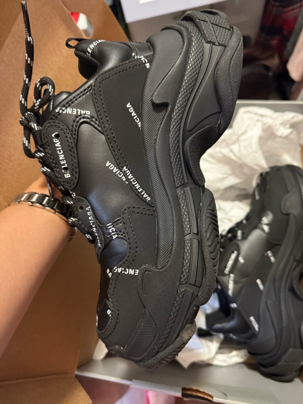Balenciaga All-Black Logo Chunky Sneakers - Picture 4 of 9